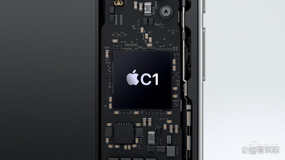 苹果上架iPhone 16e！首发憋了6年的大招，起步便宜1500